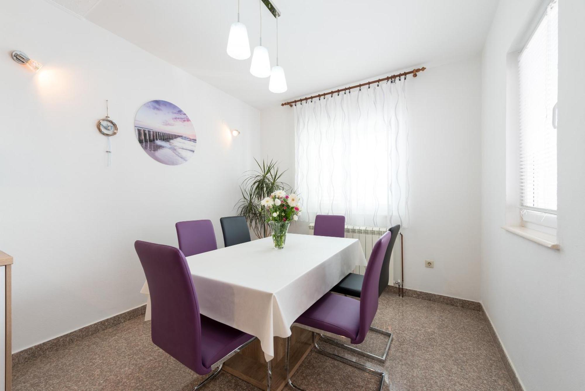 Luxury Apartment With Garden Jacuzzi And Wellness Trogir Exterior photo