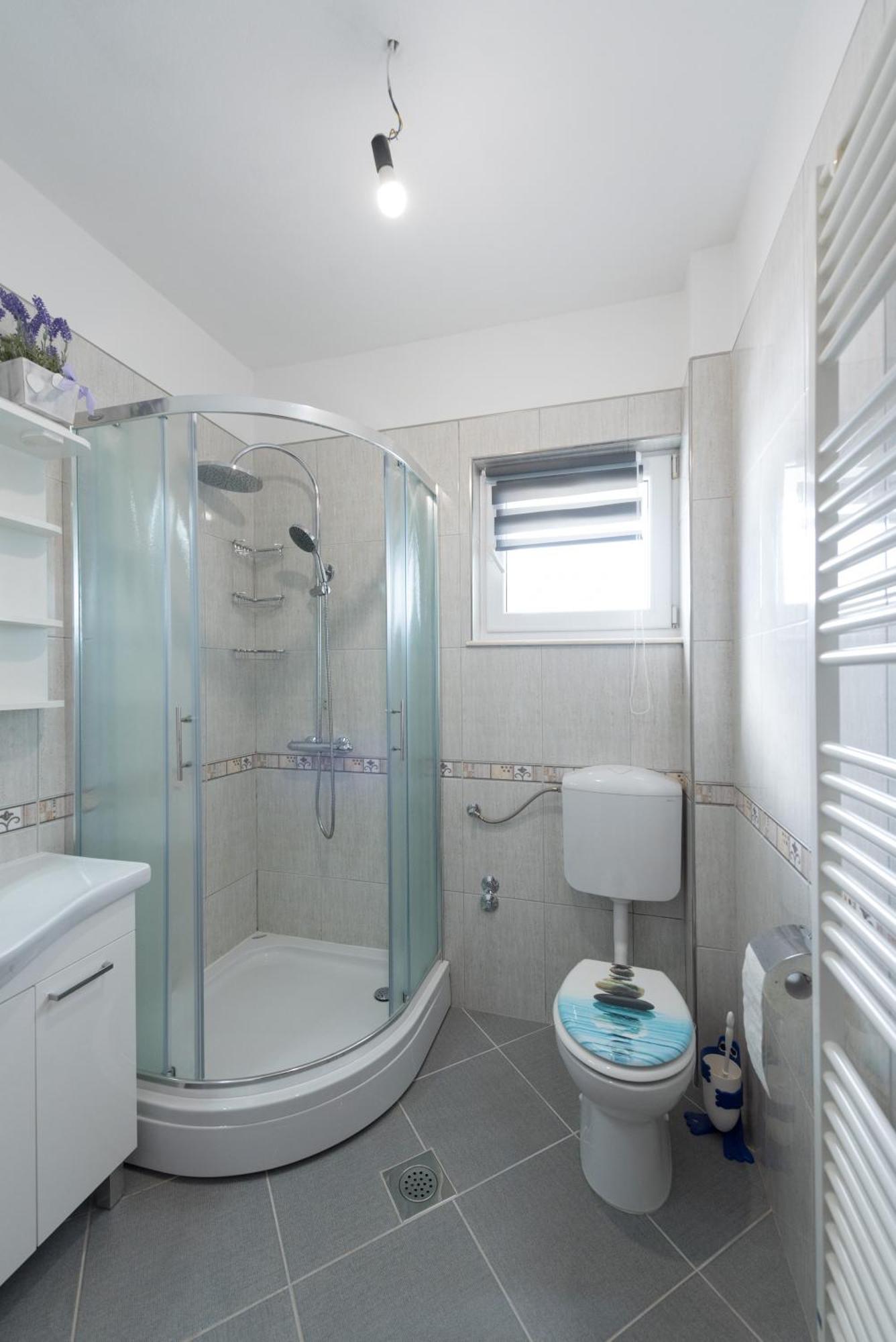 Luxury Apartment With Garden Jacuzzi And Wellness Trogir Exterior photo